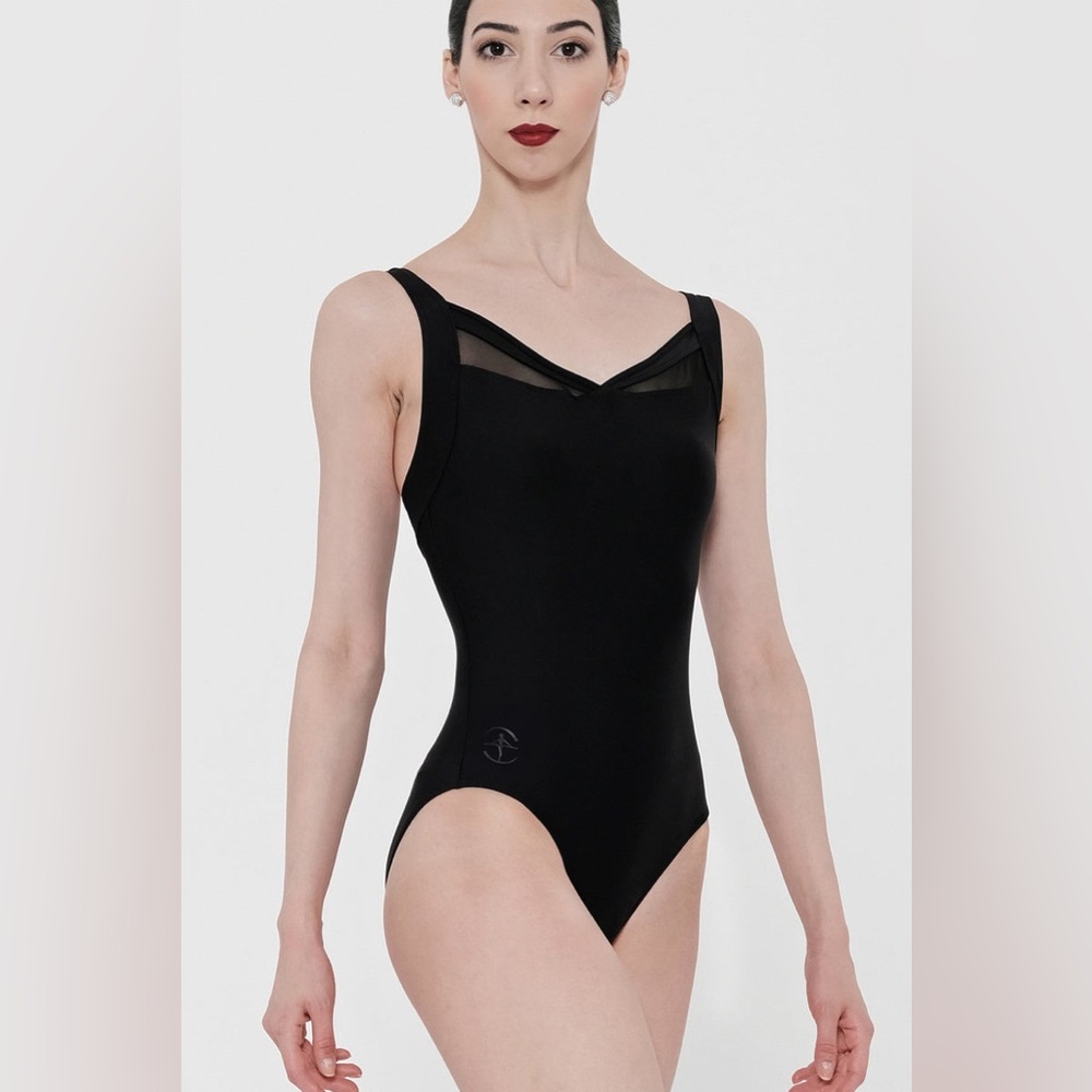 Wear Moi Cypres Leotard Size Child 8/10